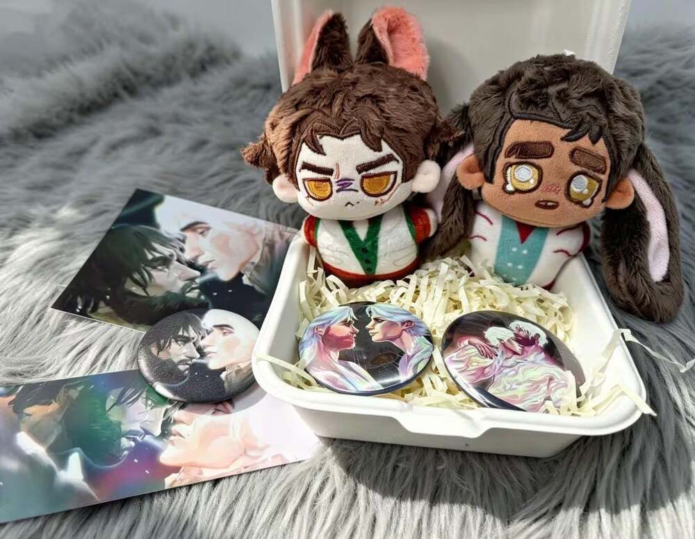Steampunk Fantasy Fan-Made Gift Box | 10Cm Plush Doll Set, Pin Badges, Acrylic C